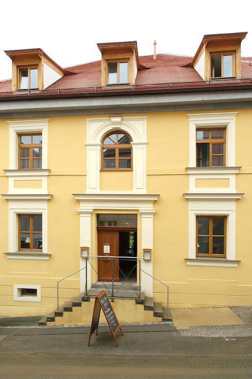 Hotel "Alter Pfarrhof" 나프부르크 외부 사진